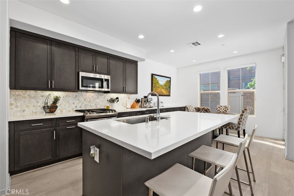 29 Prominence Property Photo 9