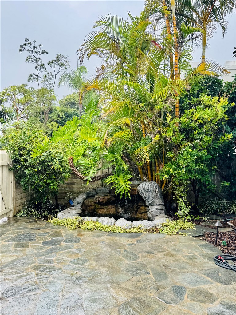 478 E Yale Loop 16 Property Photo 11