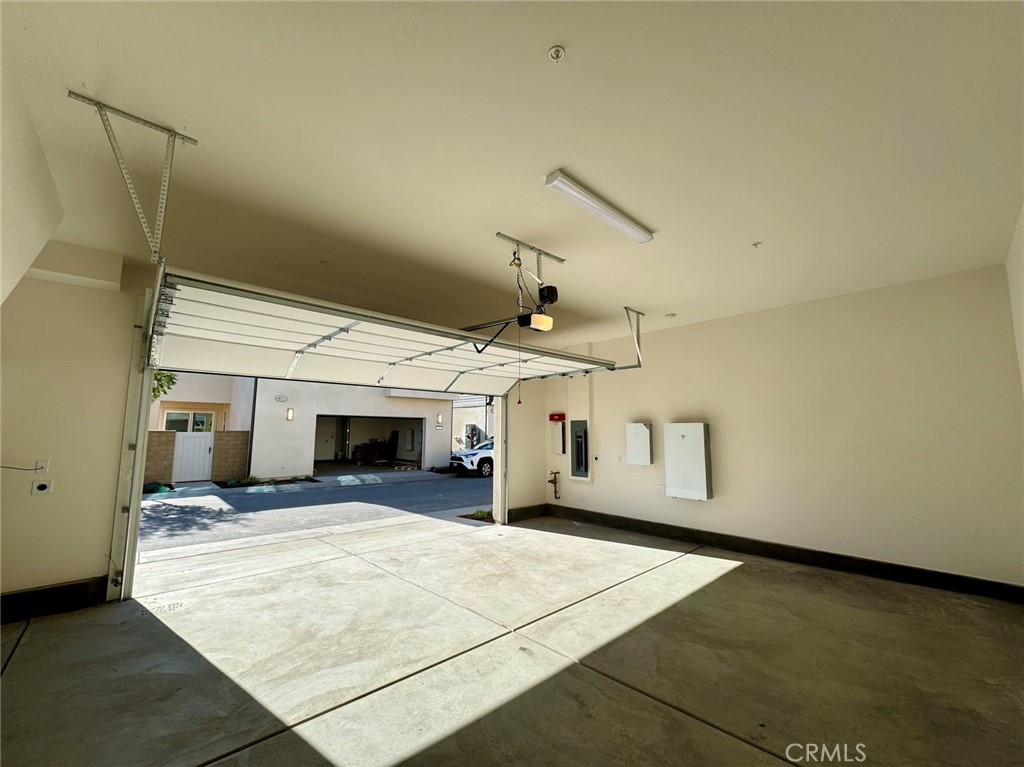 245 Shoveler Property Photo 18