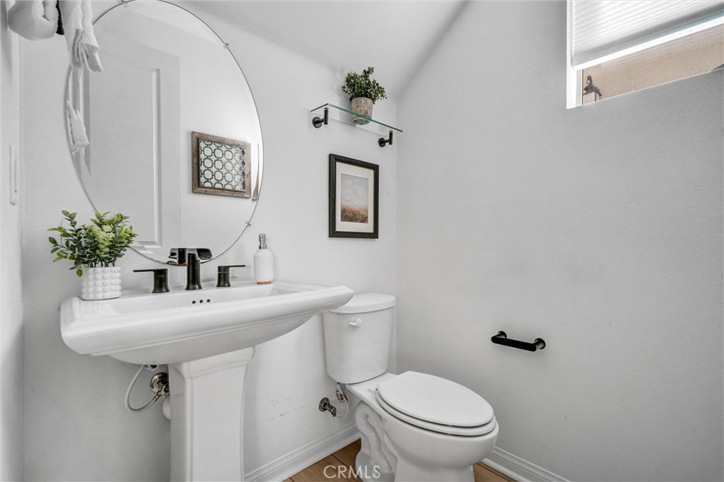 653 Longhorn Property Photo 6