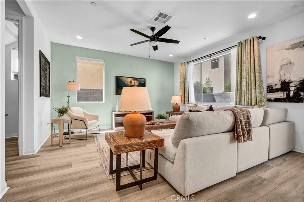 653 Longhorn Property Photo 7