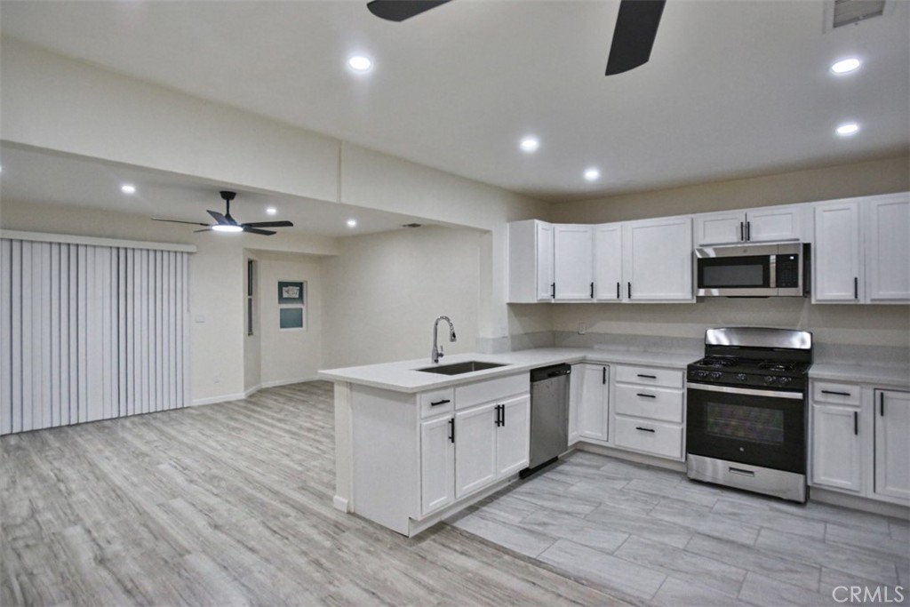 1414 Cedar Property Photo 5