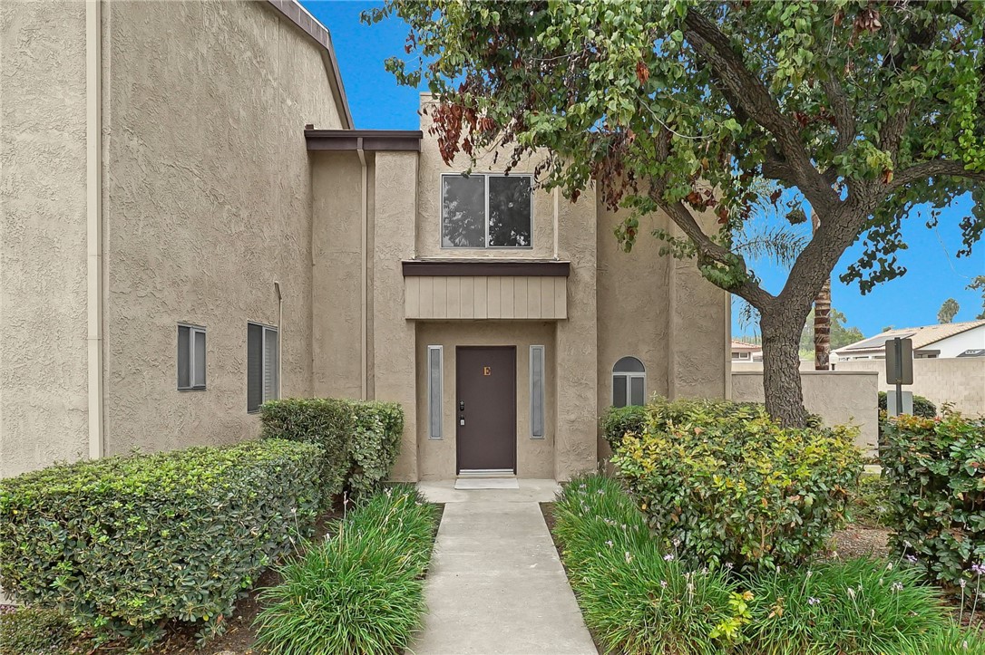 1712 S Mountain Ave E Property Photo 16