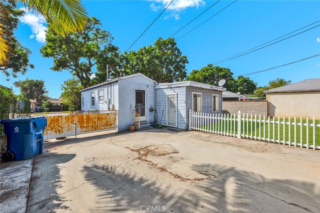 14357 Flomar Property Photo 14