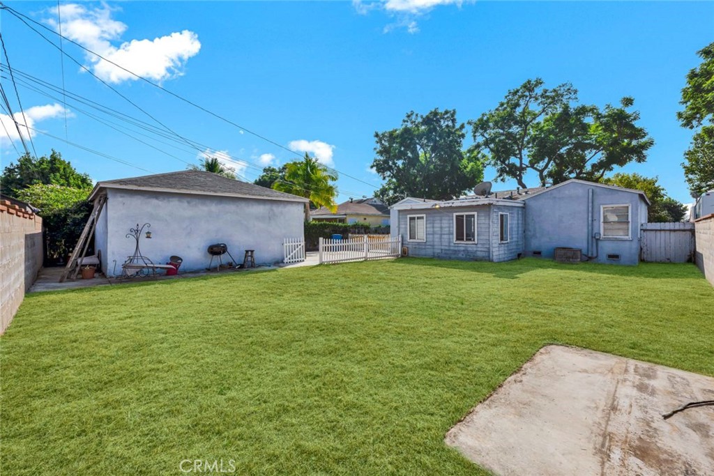 14357 Flomar Property Photo 16