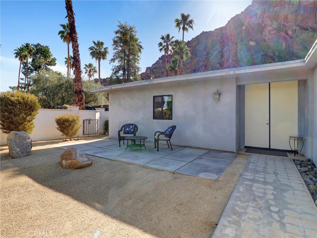 46228 Lou Circle Property Photo 4