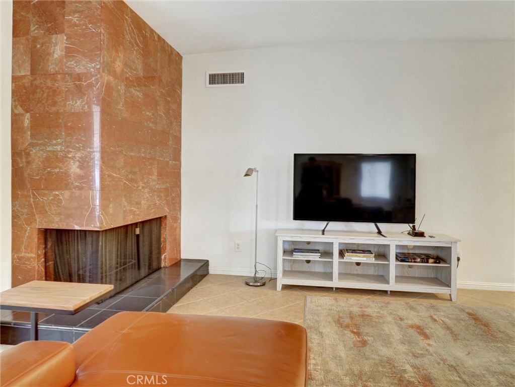 46228 Lou Circle Property Photo 6