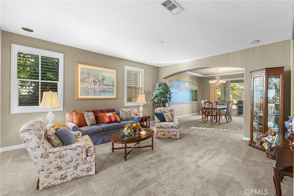 27015 Lemon Grass Property Photo 5