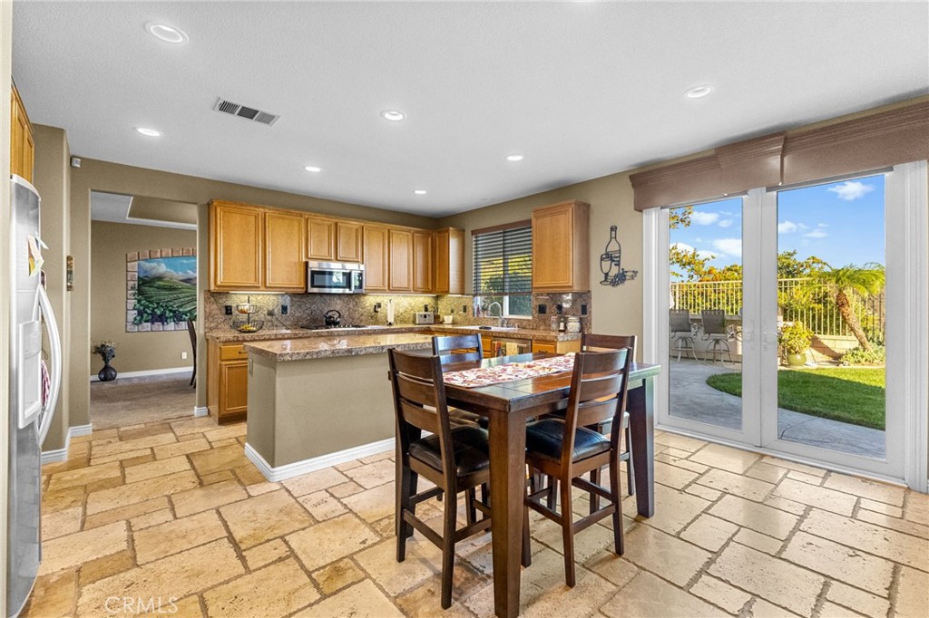 27015 Lemon Grass Property Photo 17