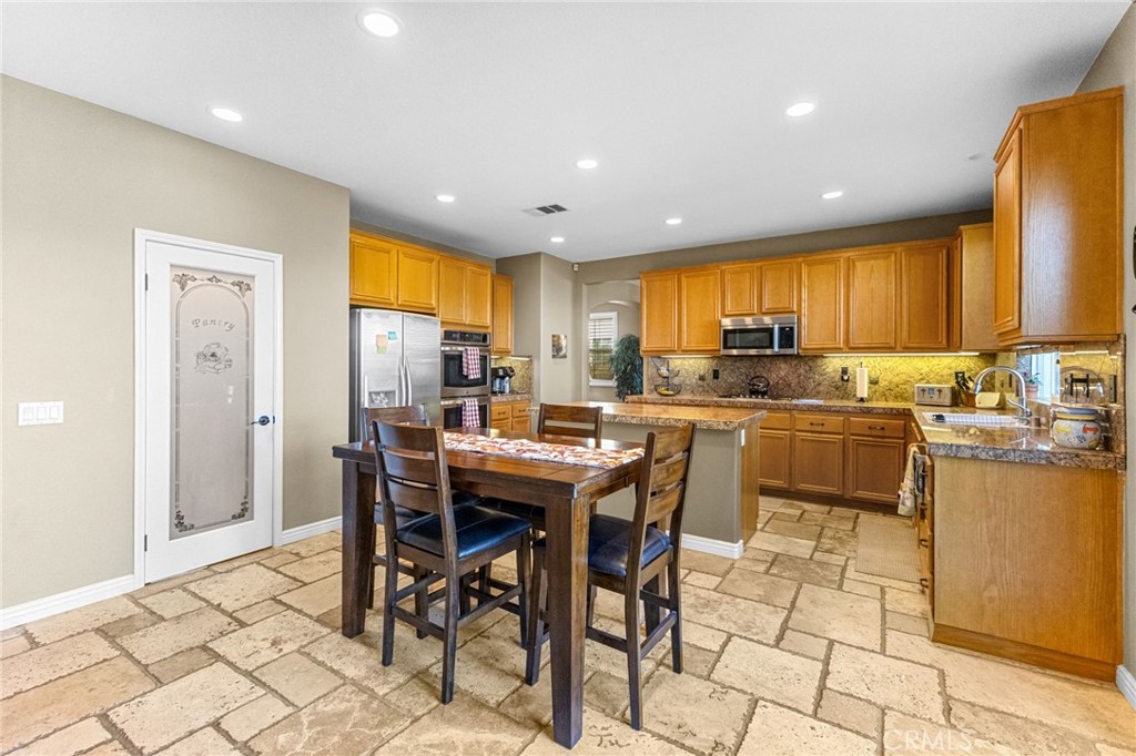 27015 Lemon Grass Property Photo 18