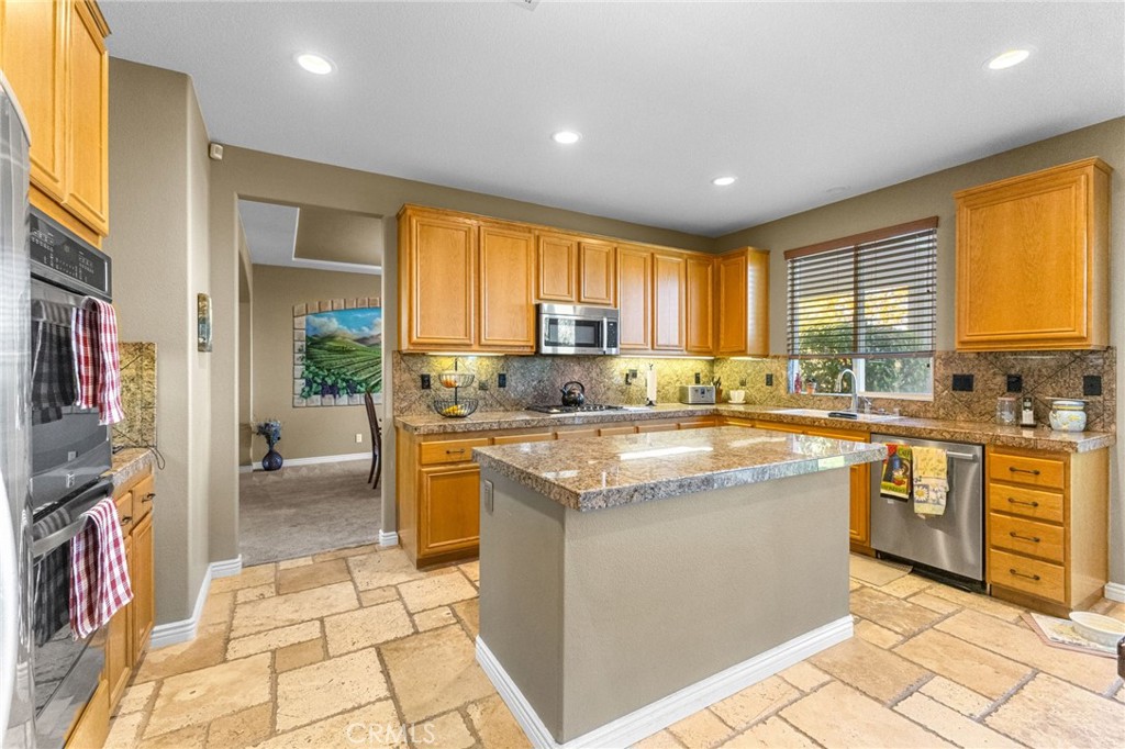 27015 Lemon Grass Property Photo 21