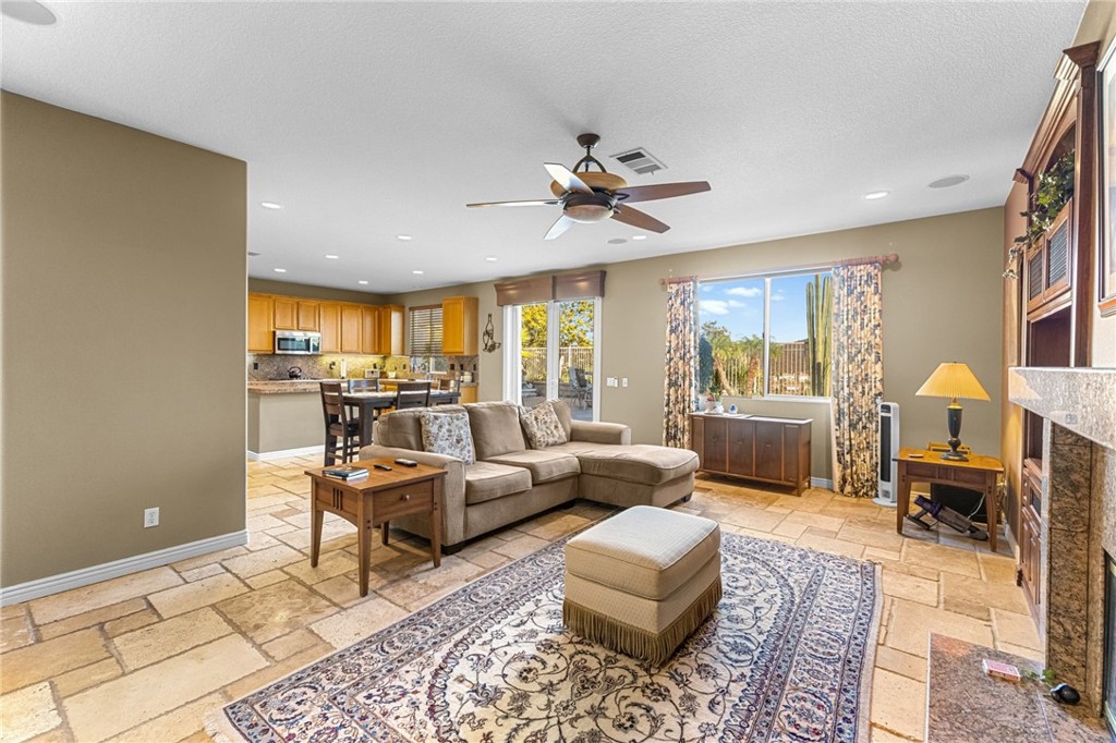 27015 Lemon Grass Property Photo 30