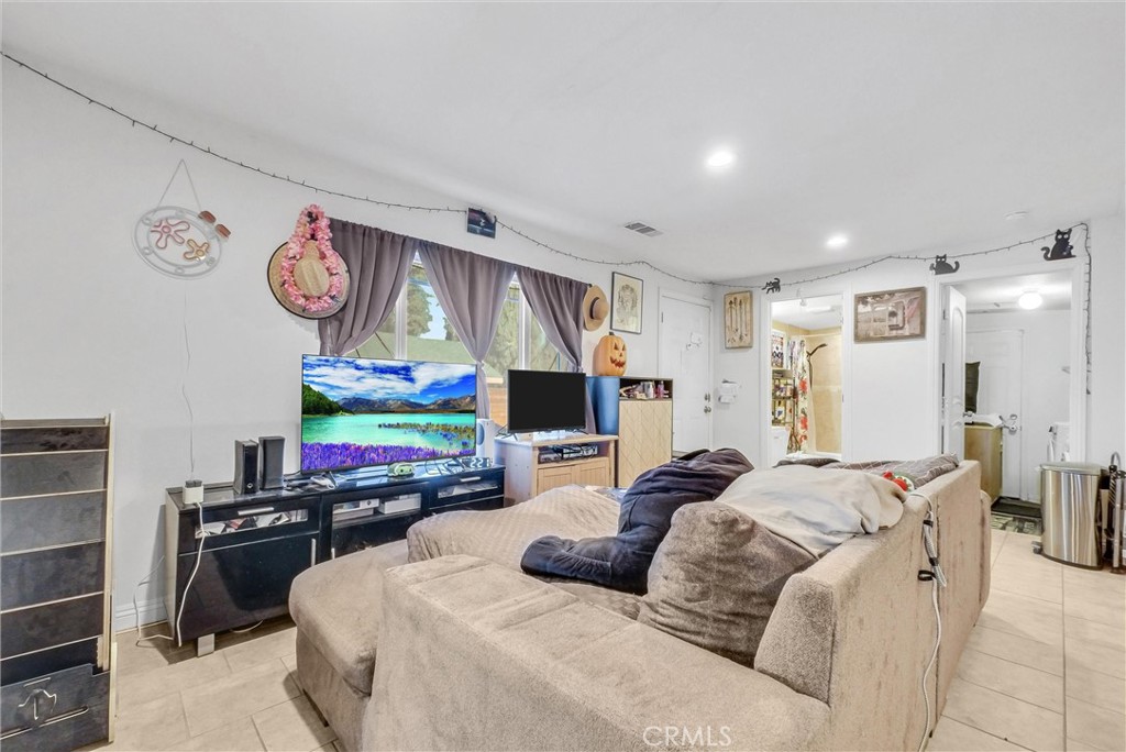 32970 Ethlene Property Photo 8