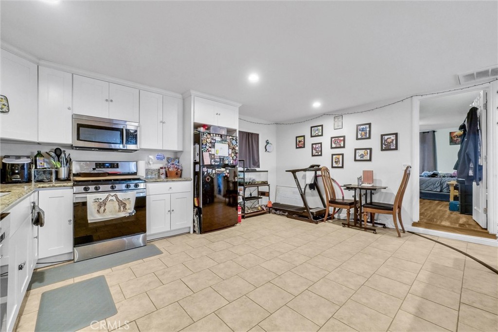 32970 Ethlene Property Photo 13