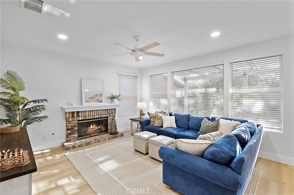 19361 Jasper Hill Property Photo 4