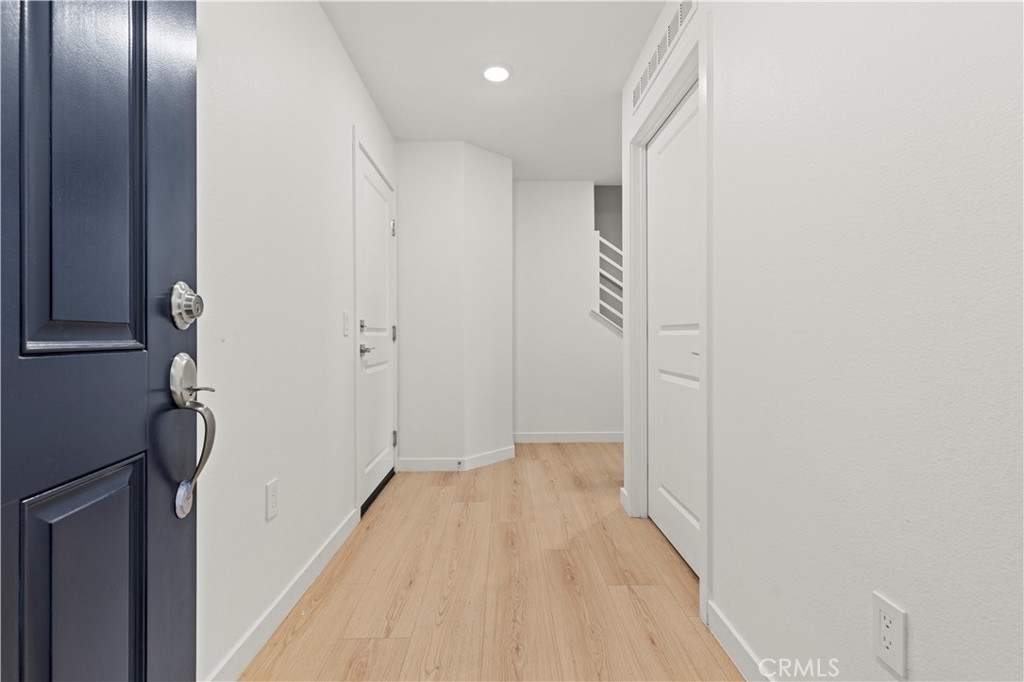 2533 Projection St Property Photo 2