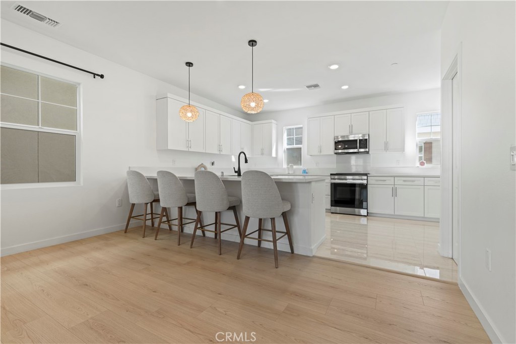 2533 Projection St Property Photo 6