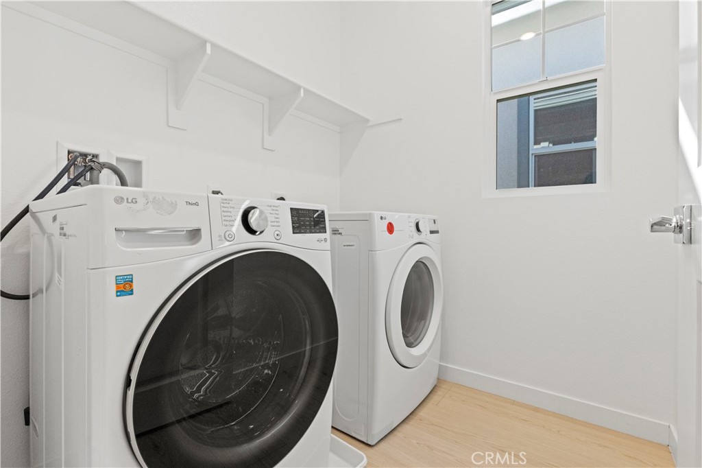 2533 Projection St Property Photo 23