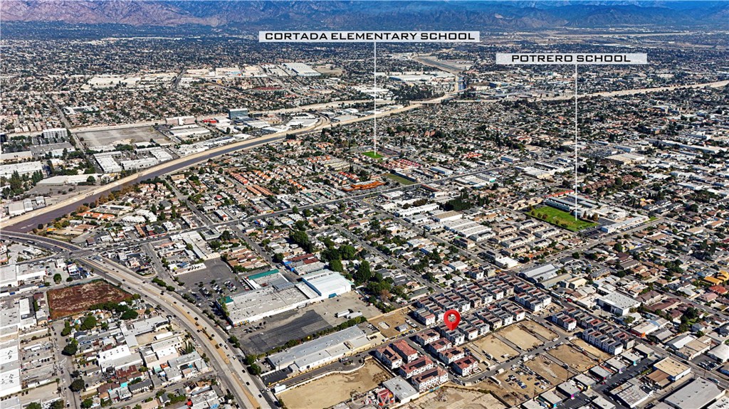 2533 Projection St Property Photo 27