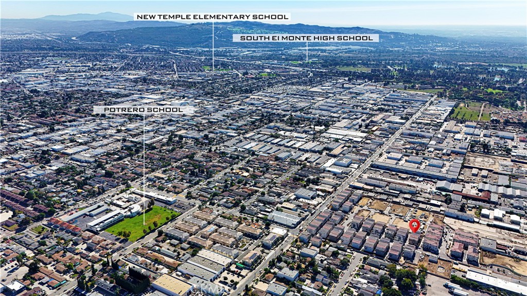 2533 Projection St Property Photo 31