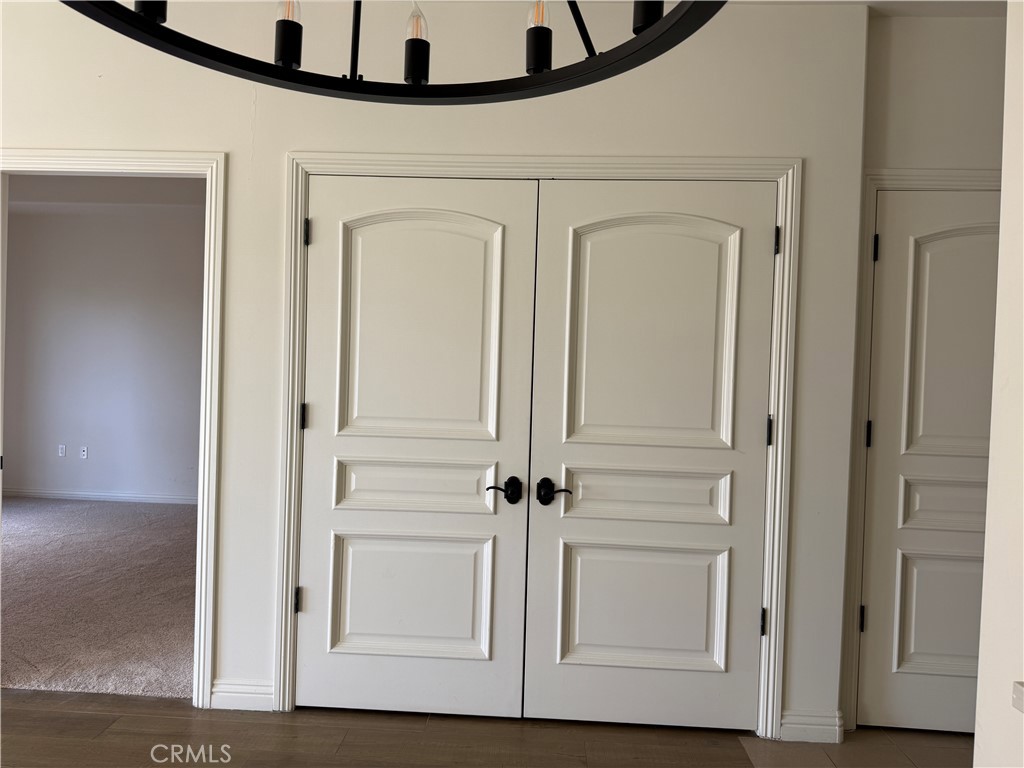 1598 Long Beach 307 Property Photo 6