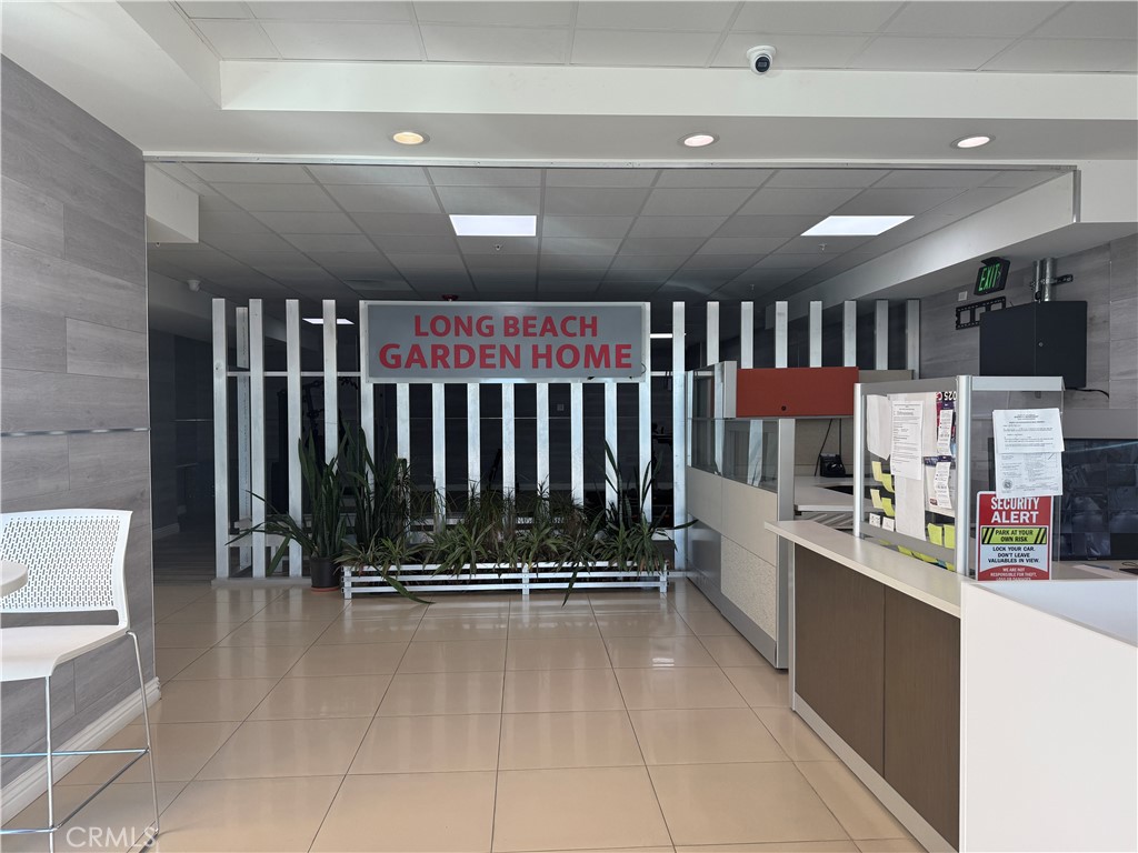 1598 Long Beach 307 Property Photo 9