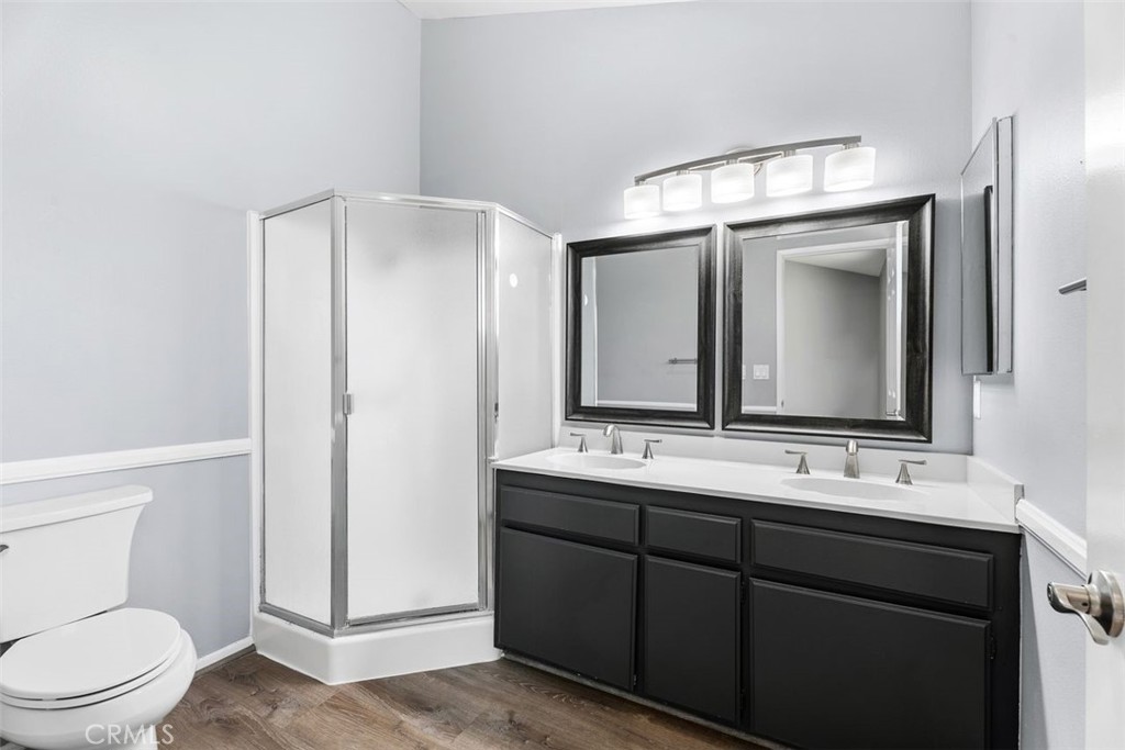 428 W 1st Street Property Photo 18