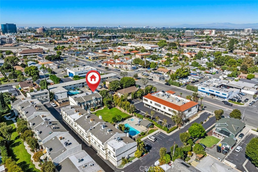 428 W 1st Street Property Photo 35