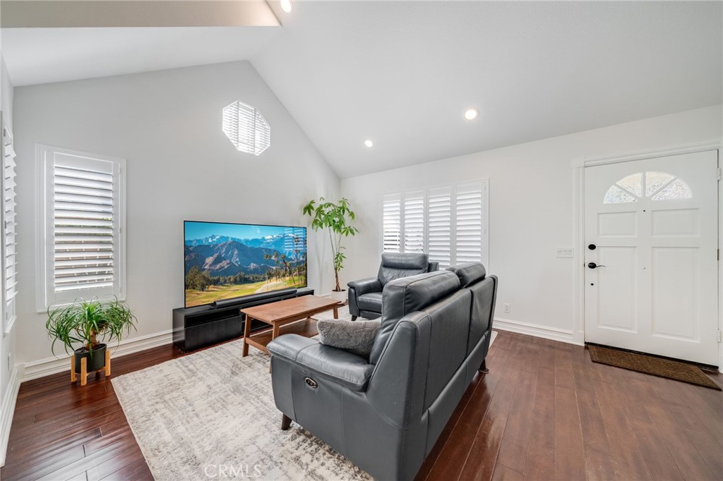 28291 Shore Property Photo 7