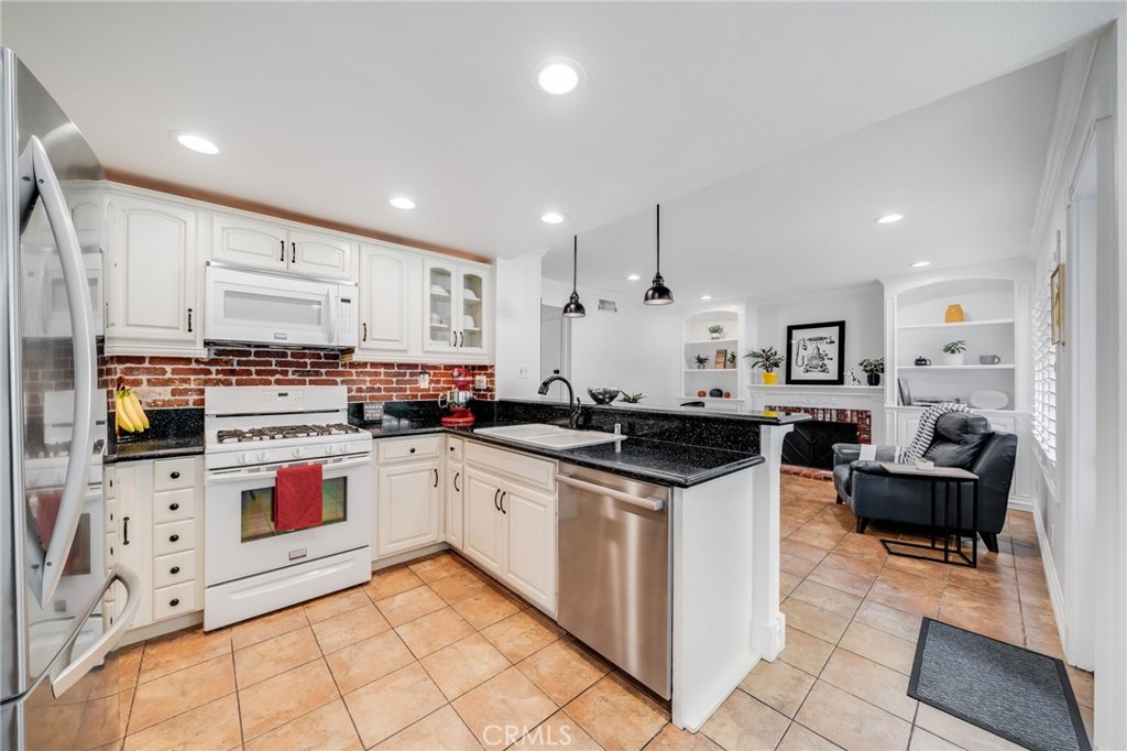 28291 Shore Property Photo 16