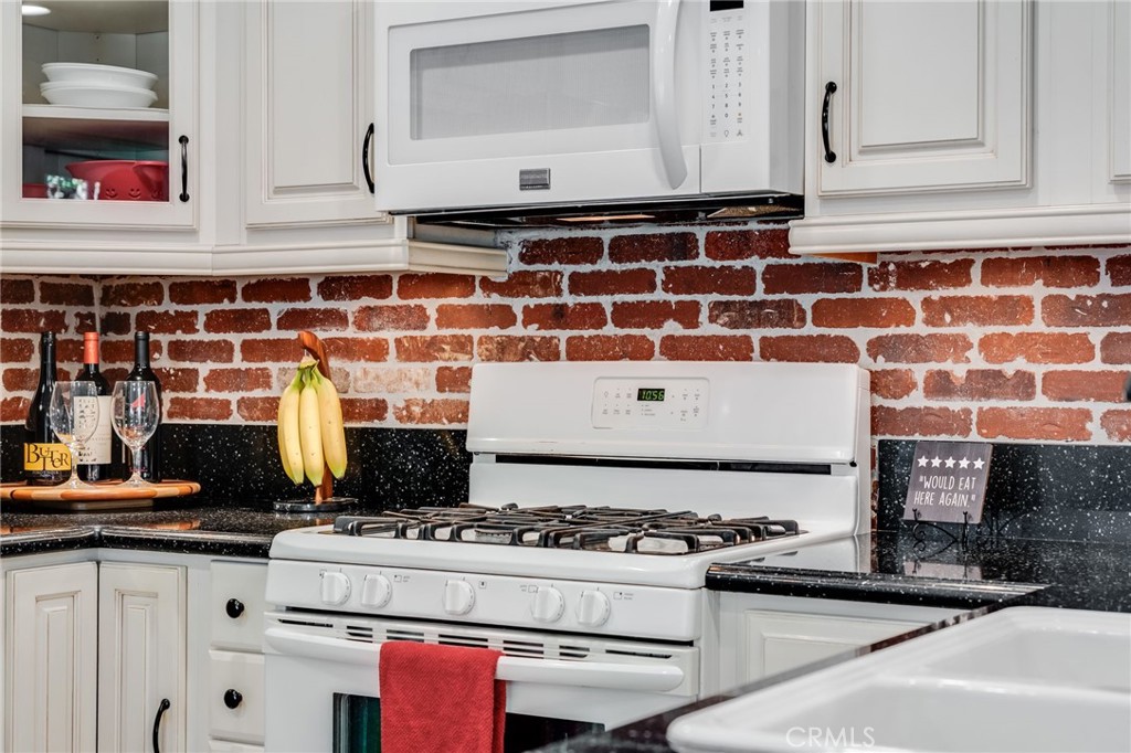 28291 Shore Property Photo 19