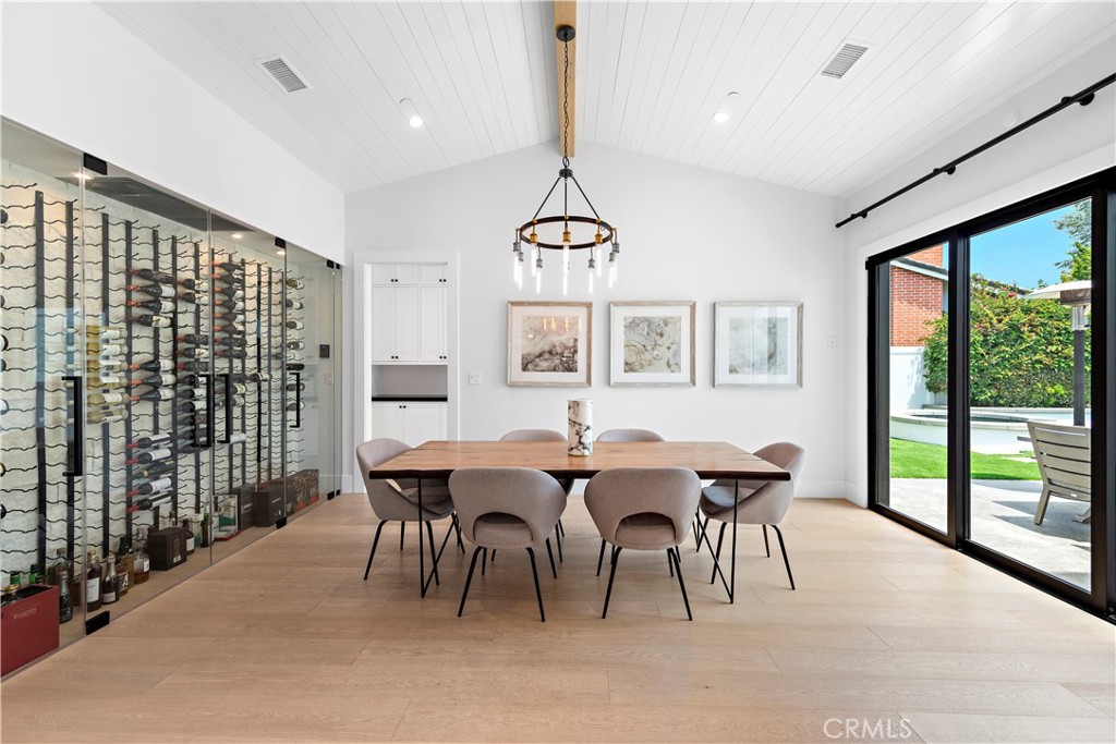 2507 Alta Vista Drive Property Photo 7