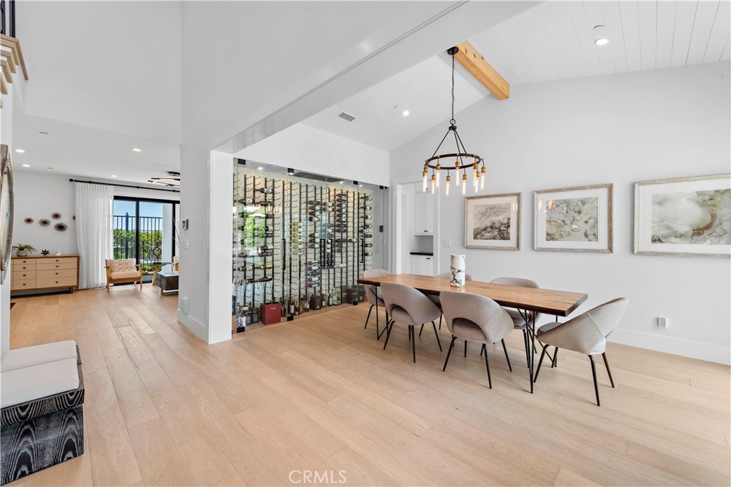 2507 Alta Vista Drive Property Photo 10