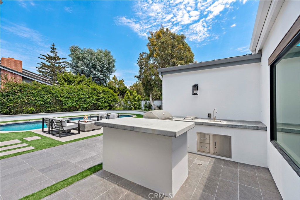 2507 Alta Vista Drive Property Photo 23