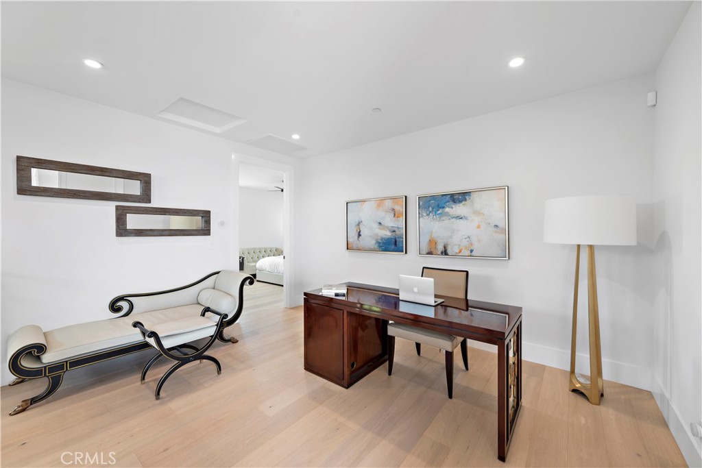 2507 Alta Vista Drive Property Photo 30