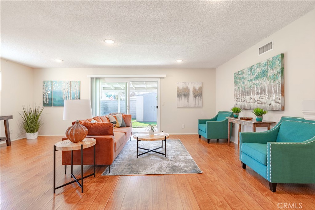 3318 W Borchard Property Photo 1