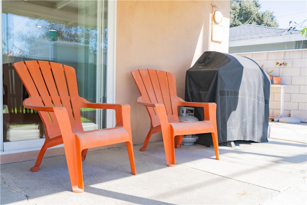 3318 W Borchard Property Photo 43