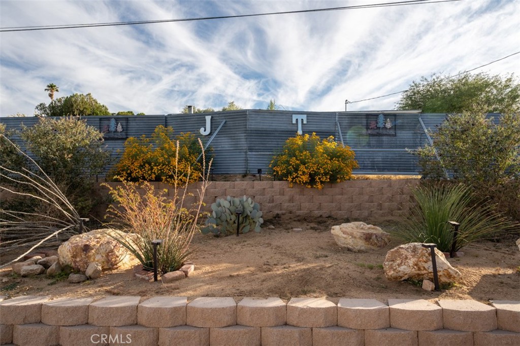 60205 Latham Trl Property Photo 36