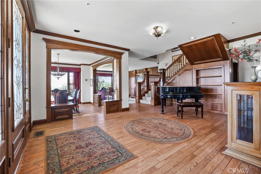 7008 Hawarden Property Photo 11