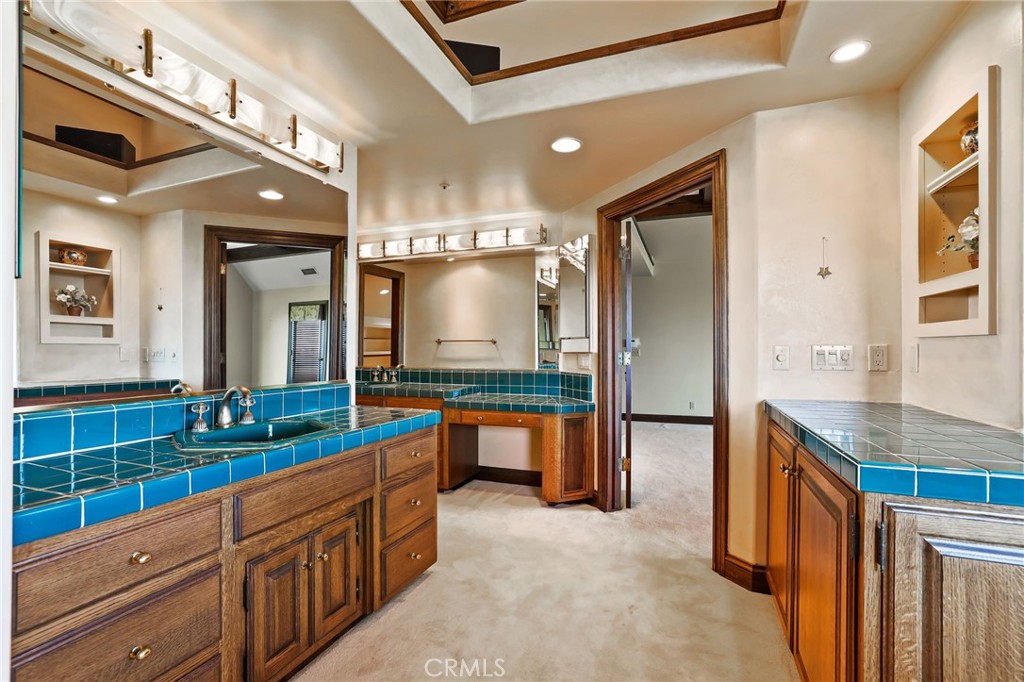 7008 Hawarden Property Photo 28