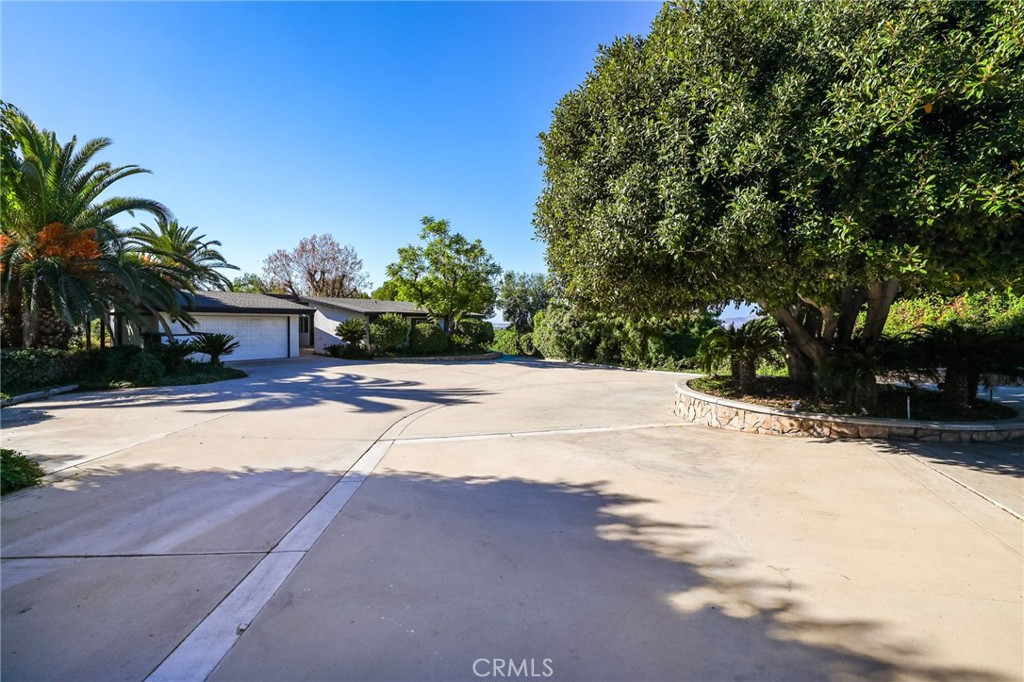 7008 Hawarden Property Photo 34