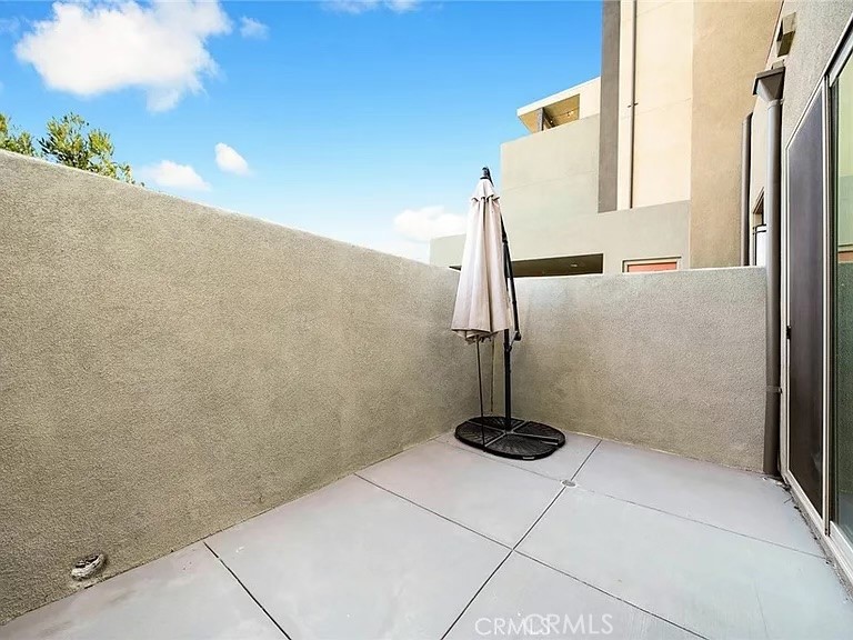 132 Cadence Property Photo 4