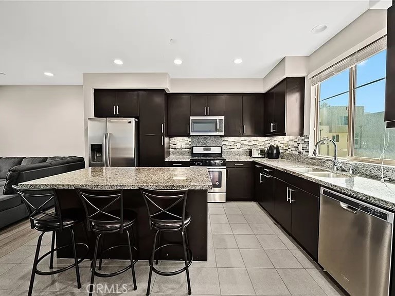 132 Cadence Property Photo 5