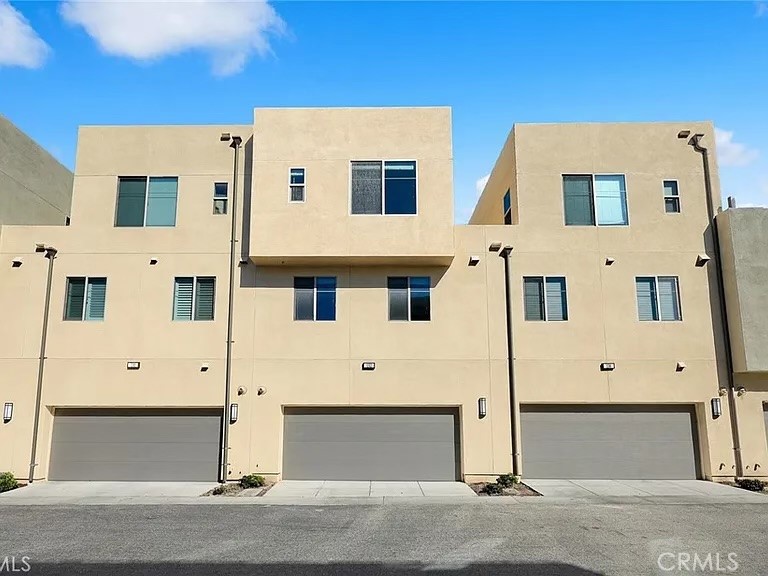 132 Cadence Property Photo 14