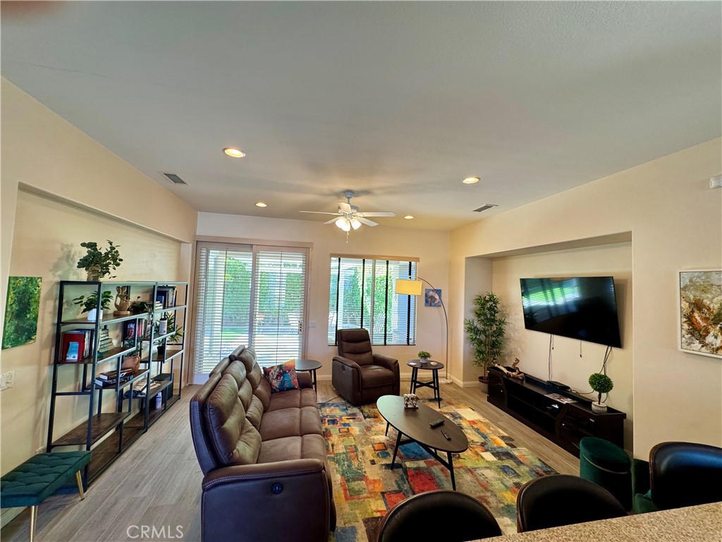 80589 Hoylake Drive Property Photo 9