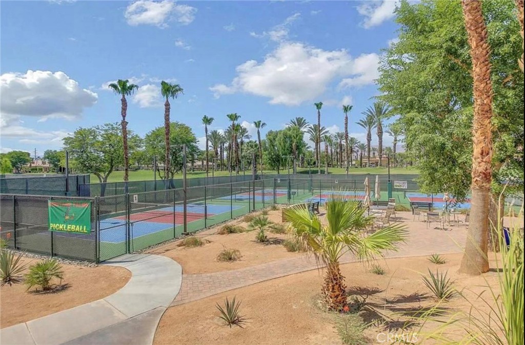 80589 Hoylake Drive Property Photo 45