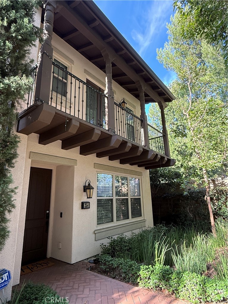 254 Kempton Property Photo 1