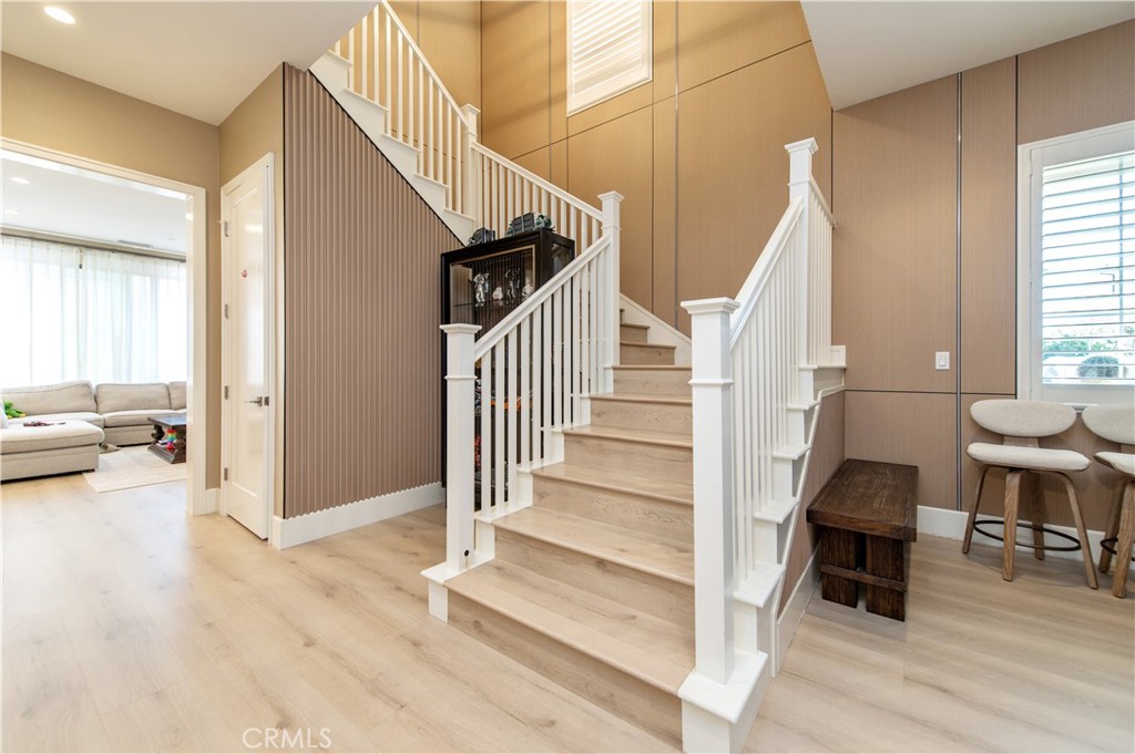 200 Piazza Property Photo 3
