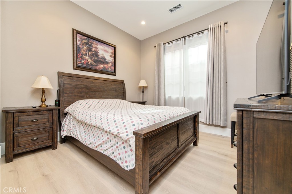 200 Piazza Property Photo 6