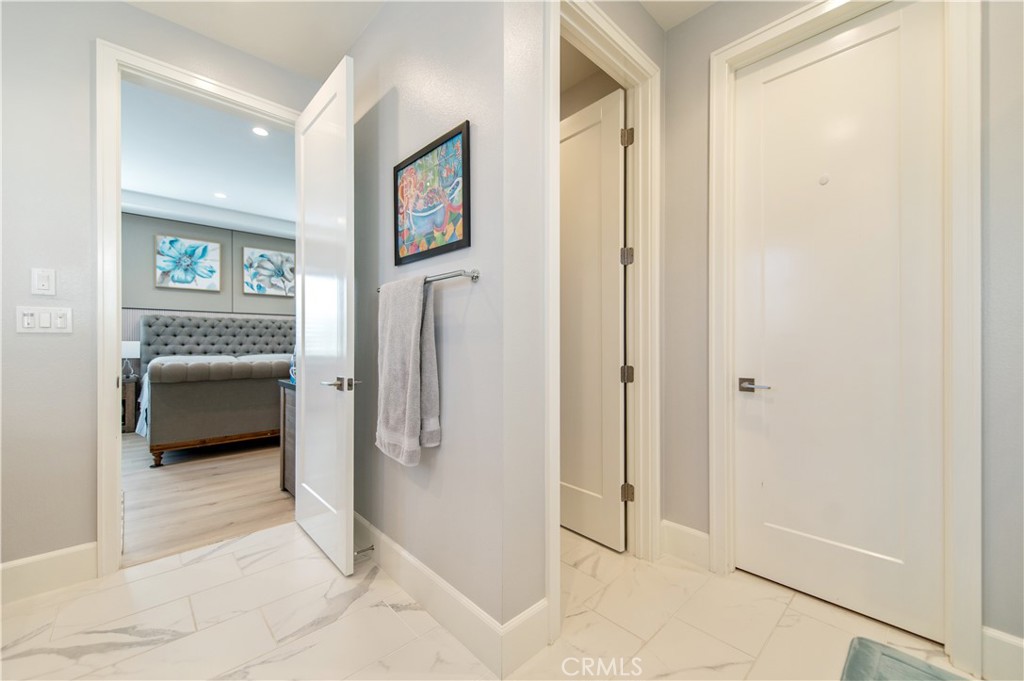 200 Piazza Property Photo 32
